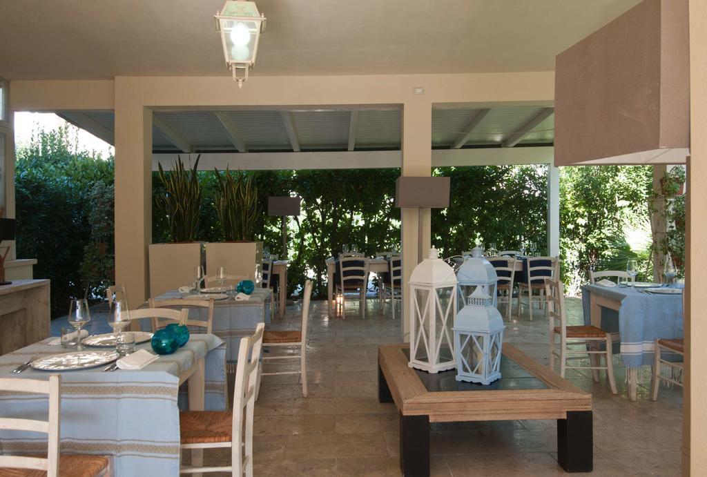 Hotel Residence Stella Del Mare Vada Exterior photo